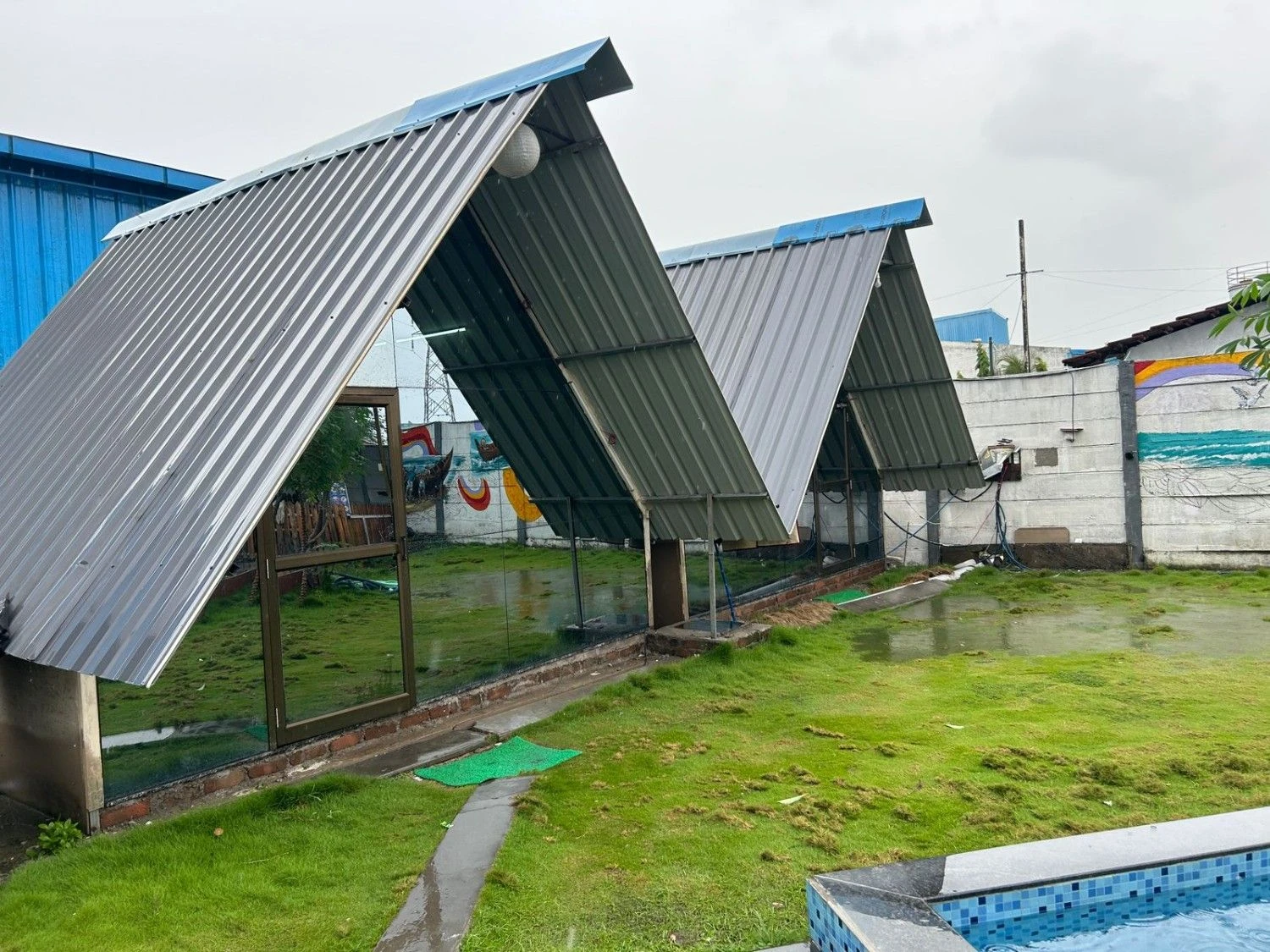 TriLeaf Retreat — farmhouse in Dunetha, Daman