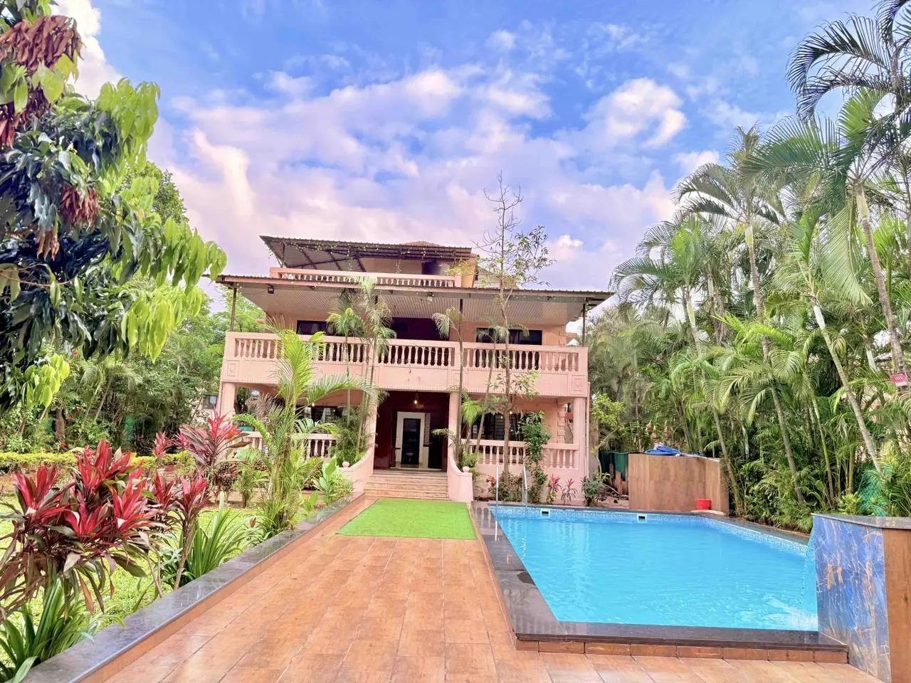 Villa in Gold Valley, Lonavala (BMF-V255)