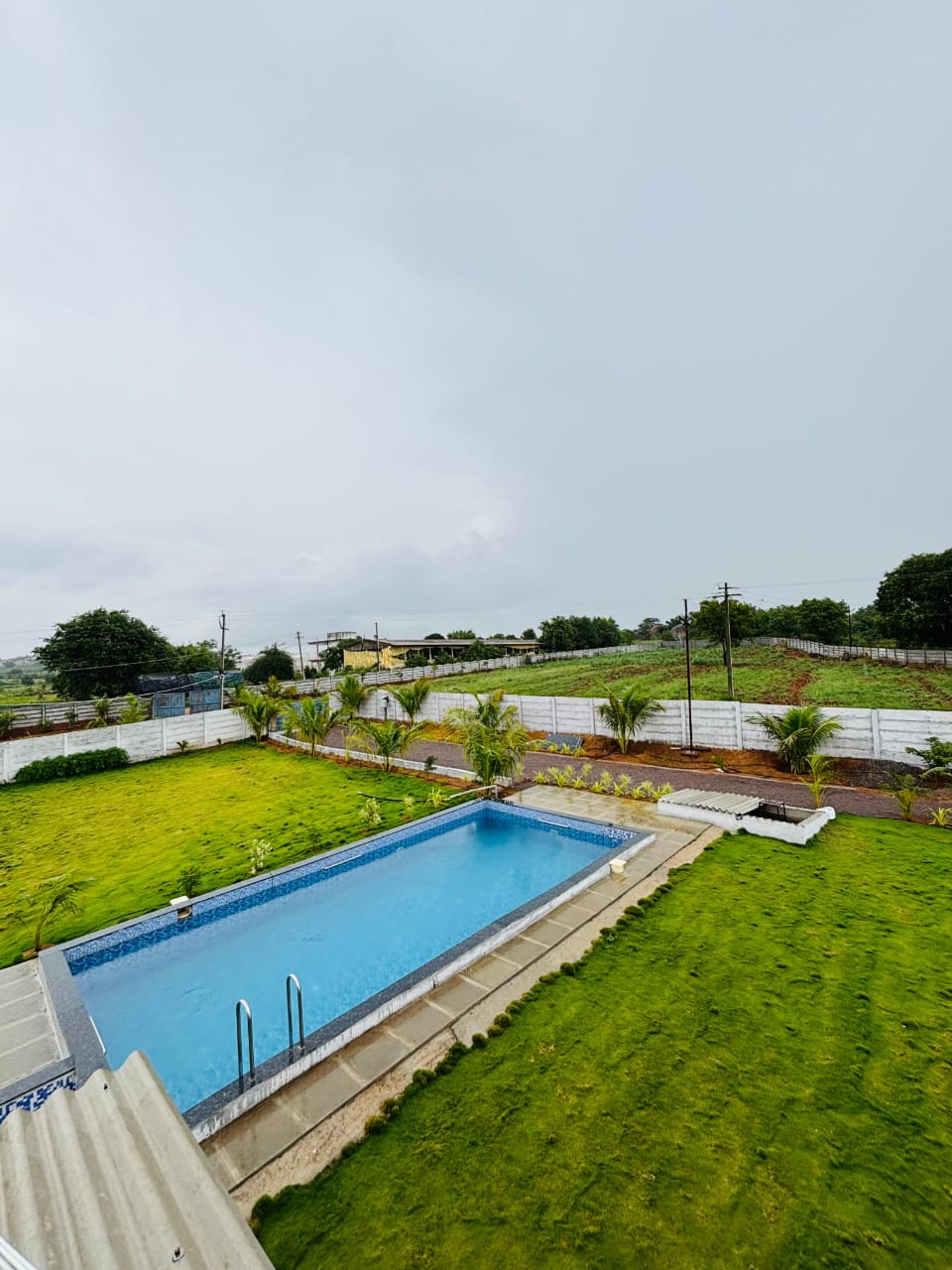New Nature — farmhouse in Narayanpur, Hyderabad