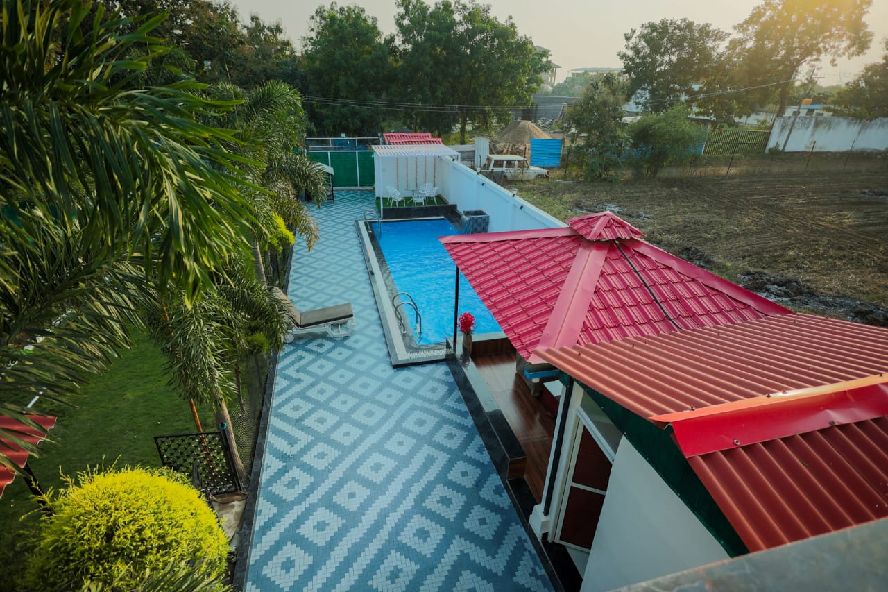 BMF-F387 — farmhouse in Crescent Water Park, Indore