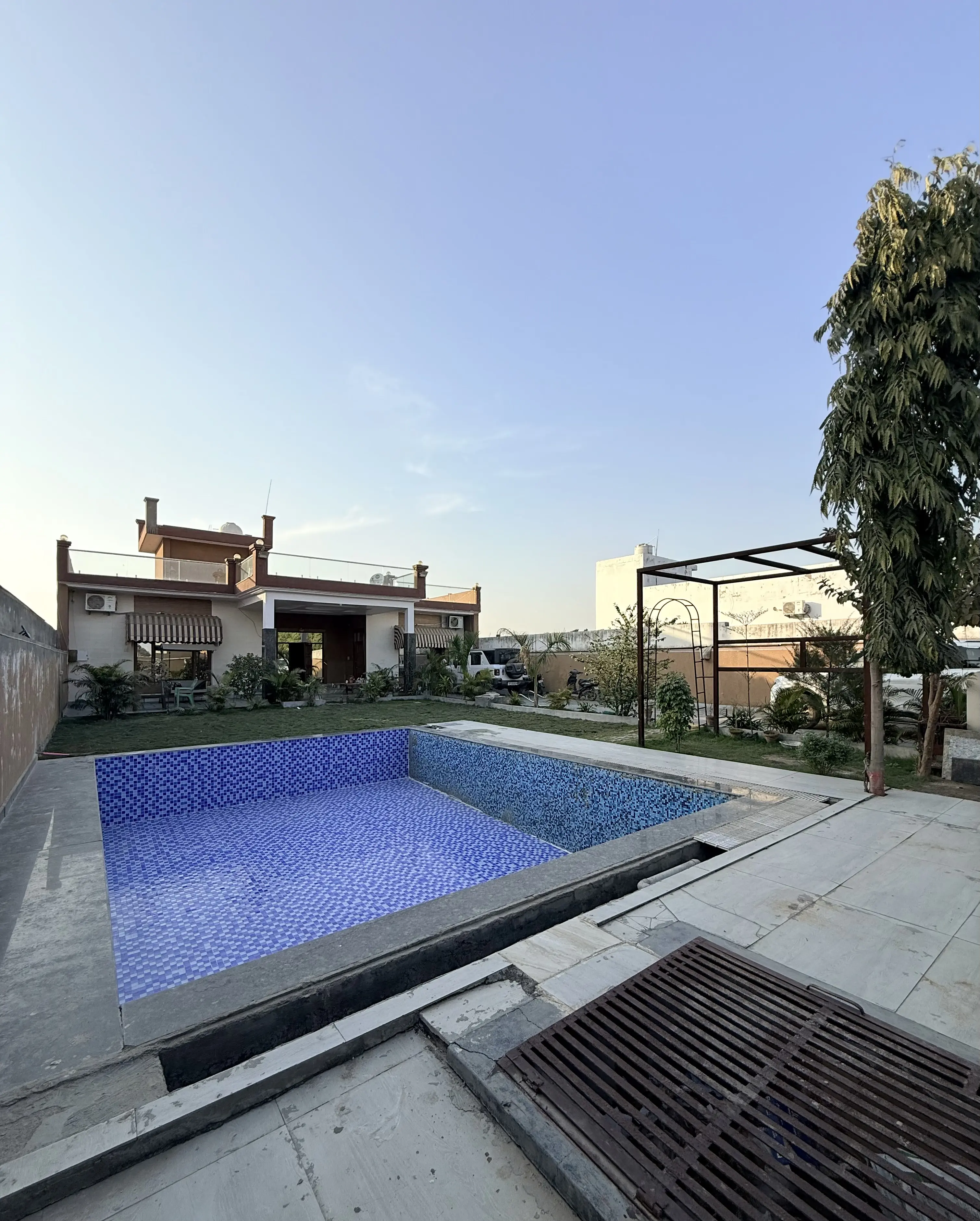 The Jungle Retreats — farmhouse in Ashalatpur, Ghaziabad